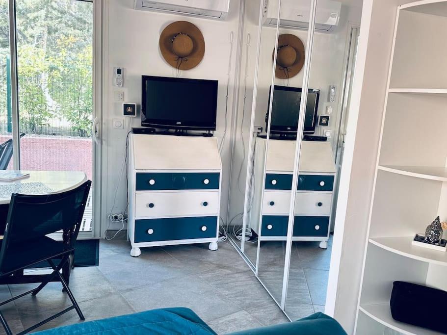 Moderne Mini Maison Lézignan-Corbières 外观 照片